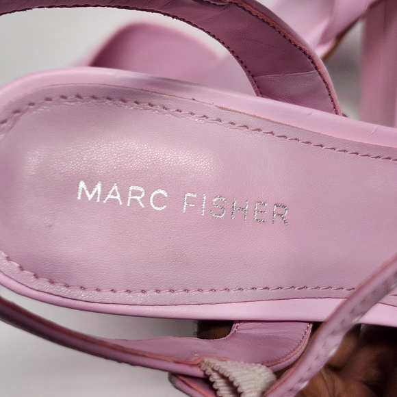 Marc Fisher Dercy Platform Heel size 9.5M - Picture 9 of 10